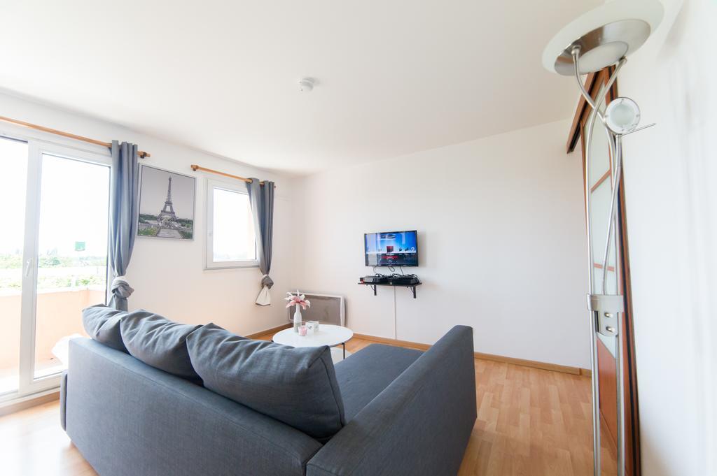 Apartamento Le Marnois-Gare Noisy-le-Grand Habitación foto